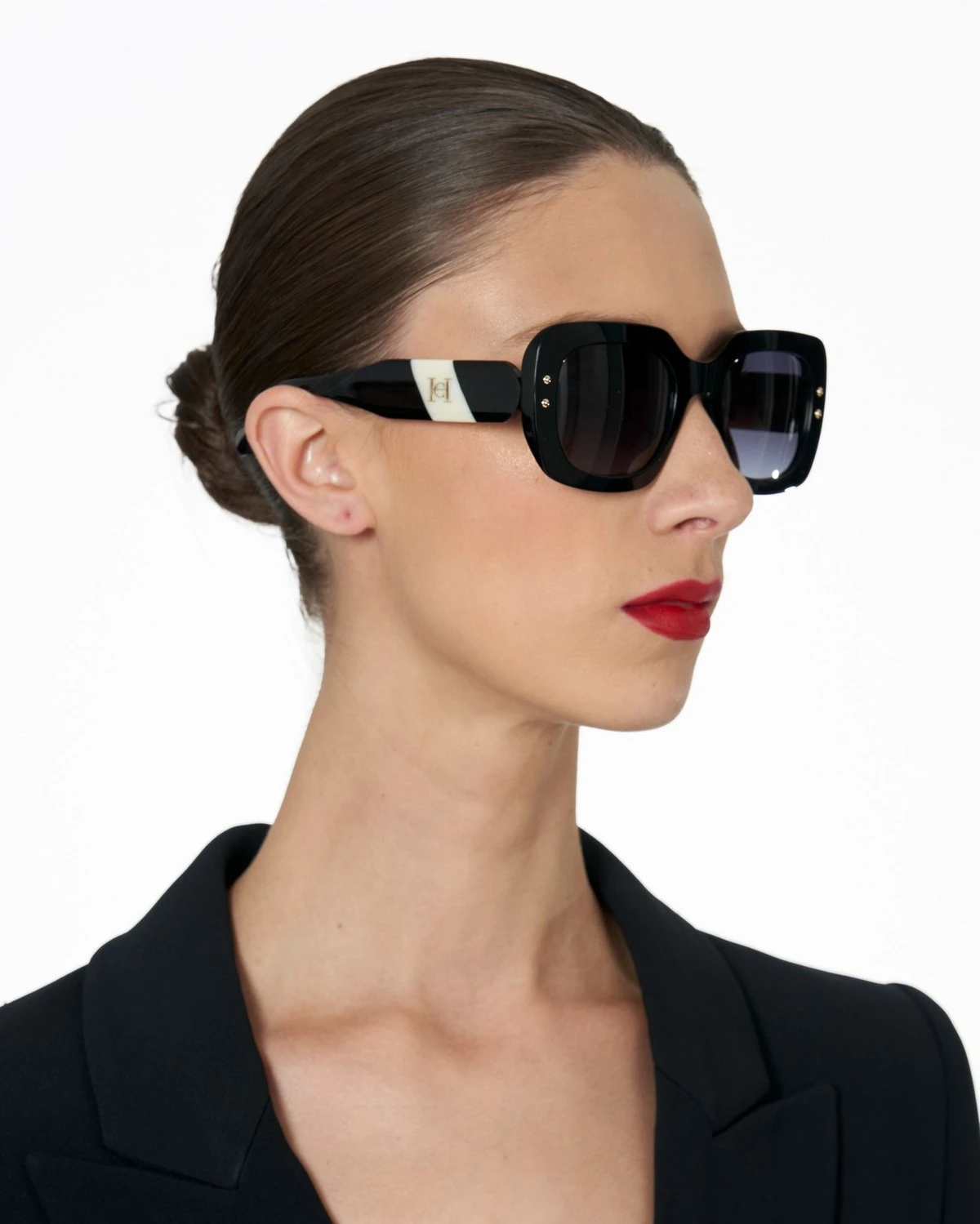 عینک آفتابی کرولینا هررا CAROLINA HERRERA CH 0186